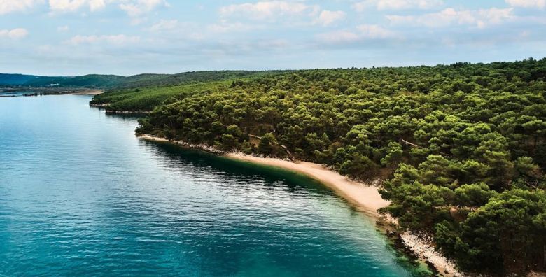 Apartmani Kanegra Plava Laguna  Lipanj u Istri Umag Istra Hrvatska  182 €