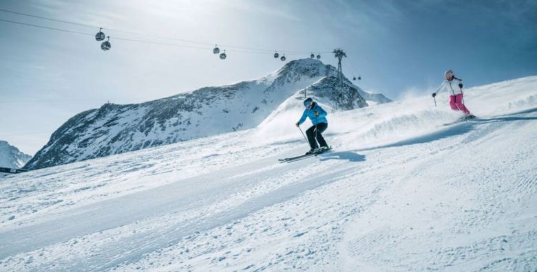 The House  Ladies Ski Opening u Zell am Seeu Zell am See Austrija  590 EUR  3x nocenje u apartmanu za 1 osobu Dorucak