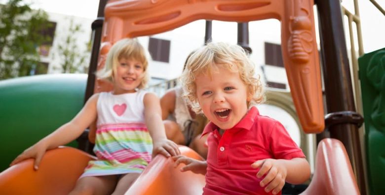 Aminess Vival Port9 Resort  Ultra last minute obiteljsko ljeto na Korculi Korcula Dalmacija Hrvatska  630 EUR  4x nocenje u dvokrevetnoj Superior sobi s balkonom strana park za 2 osobe 1 dijete do 9 99 godina besplatno  Polupansion