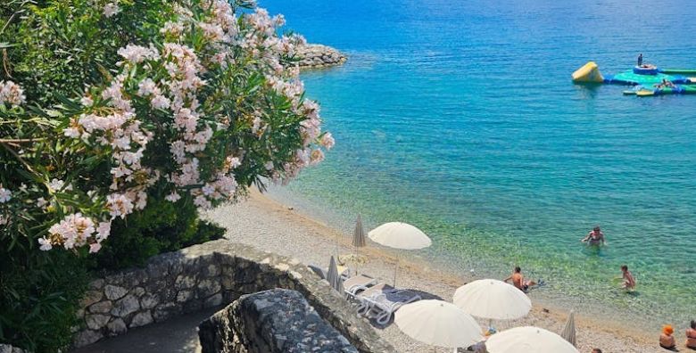 Morenia All Inclusive Resort  All inclusive ljeto s animacijom Podaca Makarska rivijera Dalmacija Hrvatska  1 410 EUR  5x nocenje u Comfort sobi s balkonom strana more za 2 osobe 1 dijete do 11 99 godina ili 2 djece do 7 99 godina besplatno  All inclusive