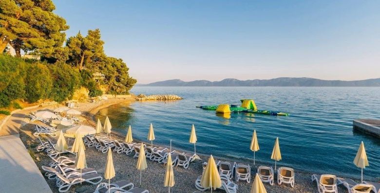 Morenia All Inclusive Resort  All inclusive ljeto s animacijom Podaca Makarska rivijera Dalmacija Hrvatska  3 276 EUR  7x nocenje u Junior suite s balkonom strana more za 2 osobe 2 djece do 17 99 godina besplatno  All inclusive