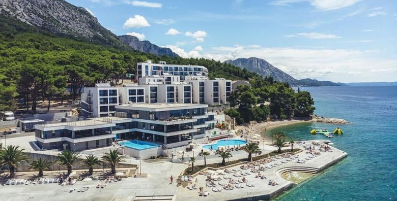 Park Villas by Morenia  Najam Deluxe kamping vile s privatnim bazenom Podaca Makarska rivijera Dalmacija Hrvatska  2800 €