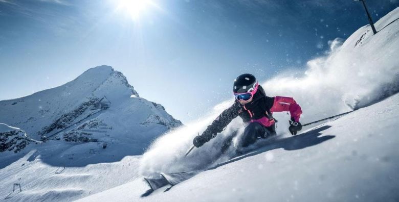 AlpenParks apartmani  Ladies Ski Opening u Zell am Seeu Zell am See Austrija  1 995 EUR  3x nocenje u apartmanu za 6 zenskih osoba Pice dobrodoslice