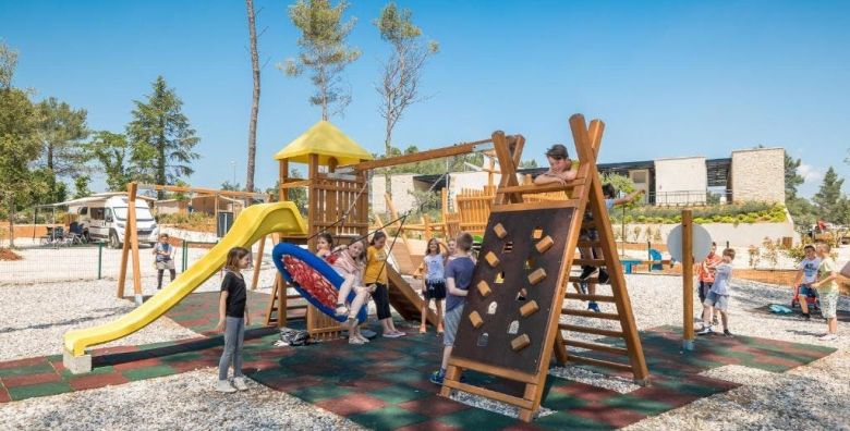 Putovanja - Akcija, popust i sniženje. (ponuda: 265578)
