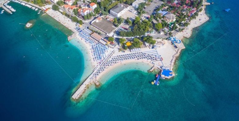Apartmani Cindric  Obiteljski ljetni odmor uz obalu Selce Hrvatska  550 €