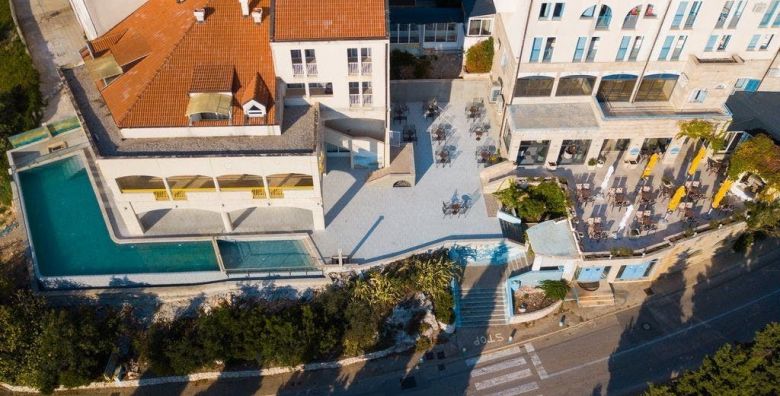 Hotel Stella  Ljetni odmor u Neumu Neum Bosna i Hercegovina  327 €