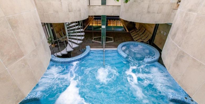 Hotel Vital  Spa i wellness opustanje u Zalakarosu Zalakaros Madjarska  358 EUR  3x nocenje u dvokrevetnoj Standard sobi za 2 osobe Polupansion