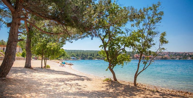 Magal Maradiso Hotel by Aminess  Ultra last minute ljeto u Njivicama na Krku Njivice Krk Hrvatska  540 EUR  3x nocenje u Comfort dvokrevetnoj sobi u annexu za 2 osobe  1 dijete do 9 99 godina besplatno  Polupansion