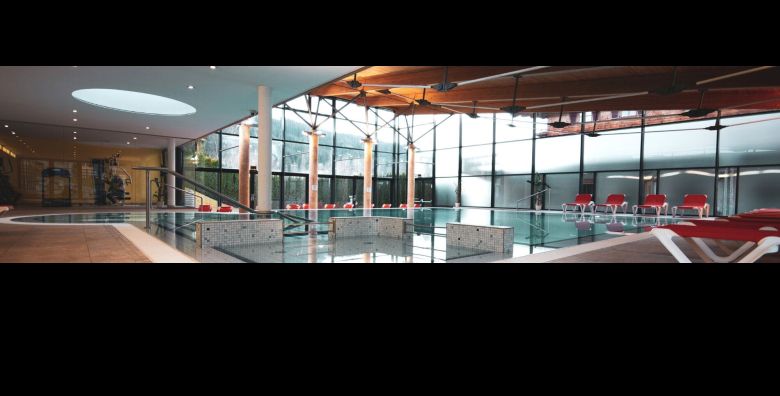 Bruggerhof  Zimski wellness odmor Kitzbühel Austrija  1 169 EUR  5x nocenje u Standard cetverokrevetnoj sobi za 2 osobe Polupansion