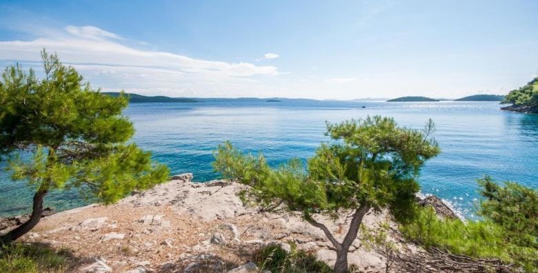 Hotel Lavanda  Obiteljski odmor na Dugom otoku Bozava Dalmacija Hrvatska  1688 €