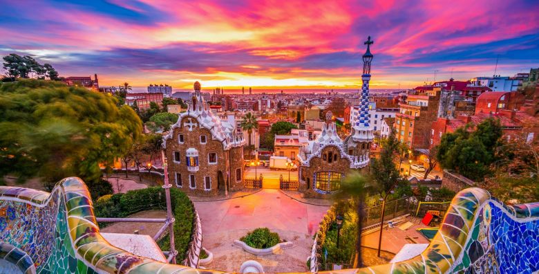 Jesenski obiteljski izlet u Barcelonu  Barcelona Spanjolska  1 299 EUR  4x nocenje u hotelu Dorucak