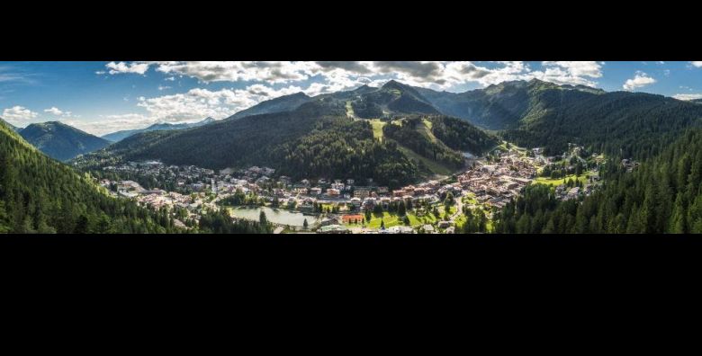 Cristal Palace Hotel  Wellness odmor u srcu Dolomita Madonna di Campiglio Italija  309 EUR  2x nocenje u Classic dvokrevetnoj sobi za 2 osobe Dorucak