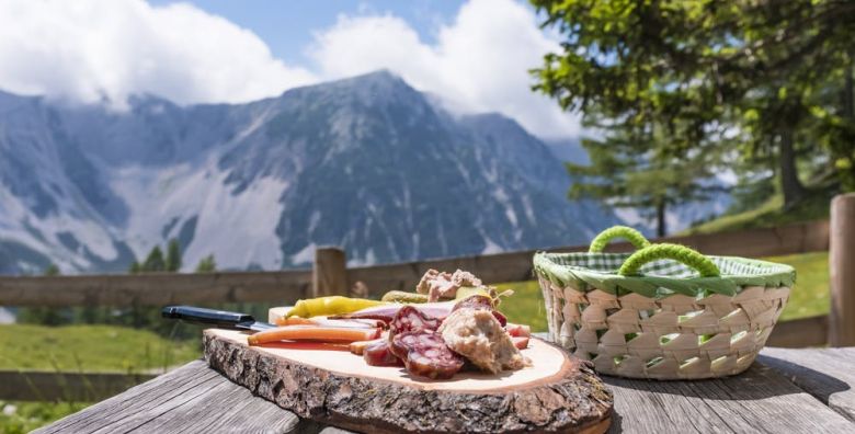 Putovanja - Akcija, popust i sniženje. (ponuda: 267932)