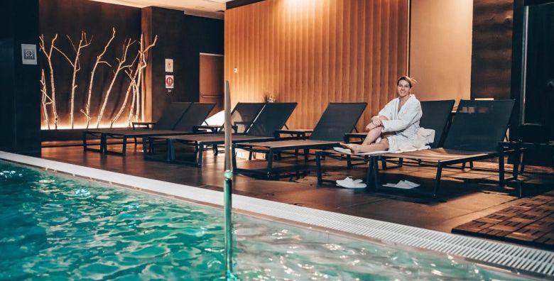 Hotel Vinotel Gospoja  Luksuzno ljeto na Krku uz vrhunsku gastronomiju Vrbnik Hrvatska  1 299 EUR  7x nocenje u Standard sobi morska strana za 2 osobe Polupansion dorucak i servirana vecera u 4 slijeda 