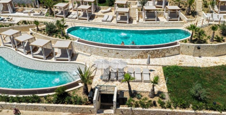  Holiday Park Zelena Punta  Ljeto na otoku Ugljan s koristenjem vodenog parka Kukljica Hrvatska  319 €