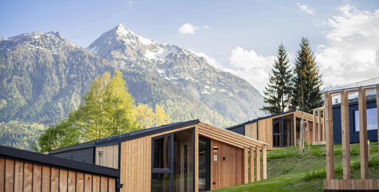 Chalets  Glamping Nassfeld by Alps Resort  Luksuzni odmor u drvenim kucicama u prirodi Kötschach Austrija  599 €