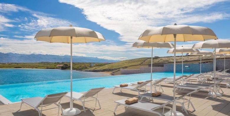 Aminess Style Camping Avalona Resort  Jesen u kampu s 5 zvjezdica na Pagu Povljana Hrvatska  228 €