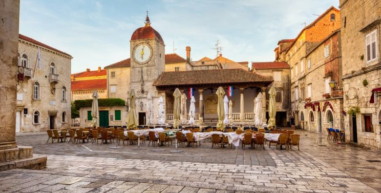 Hotel Trogir Palace  Kraj ljeta u Dalmaciji Ciovo Hrvatska  480 €