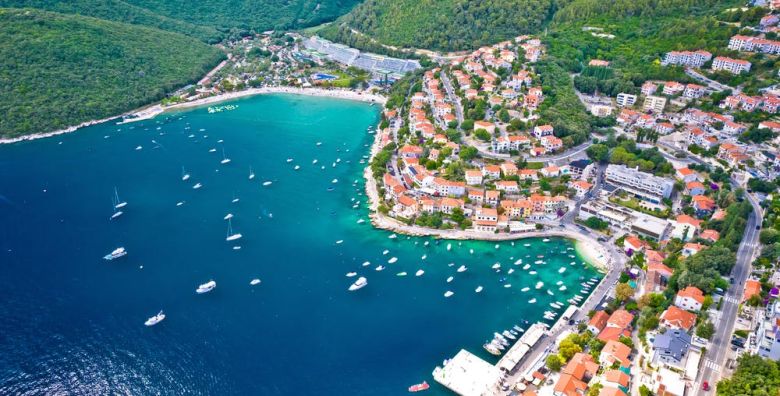 Hotel Adoral Rabac  Odmor u prekrasnoj Istri krajem ljeta Rabac Hrvatska  442 €