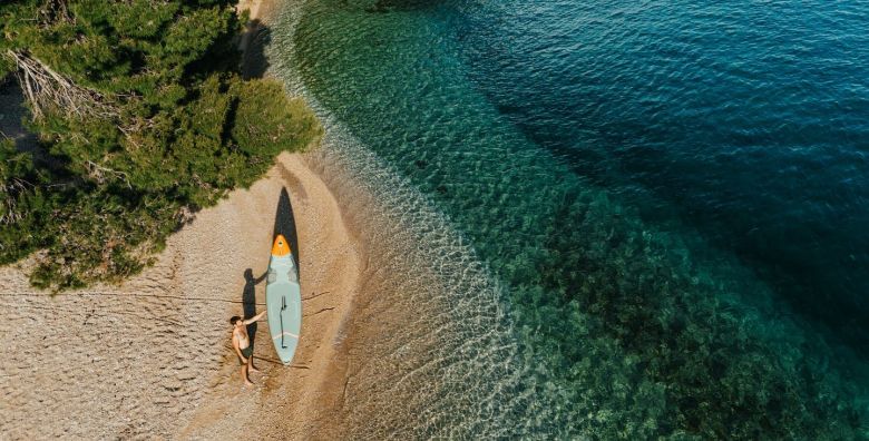 Sagitta Holiday Resort  Last minute obiteljski kraj ljeta u Omisu  Superior bungalov Omis Hrvatska  332 EUR  2x nocenje u Superior bungalovu 2 1 za 2 osobe 1 dijete do 13 99 godina i 1 dijete do 7 99 godina besplatno  All inclusive