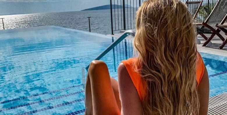 Park Villas by Morenia  Last minute all inclusive odmor u Deluxe kamping vili s privatnim bazenom Podaca Hrvatska  2 410 EUR  5x nocenje u kamping vili s privatnim grijanim bazenom za do 6 osoba max 4 odrasle osobe i 2 djece do 11 99 godina  All inclusive
