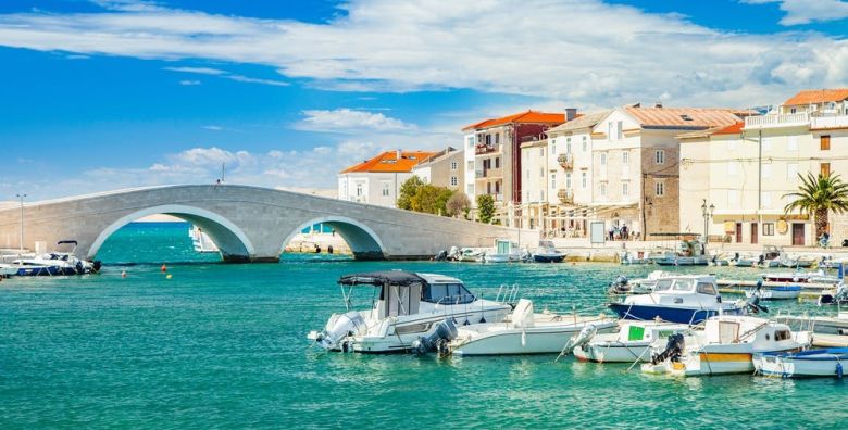 Putovanja - Akcija, popust i sniženje. (ponuda: 268862)