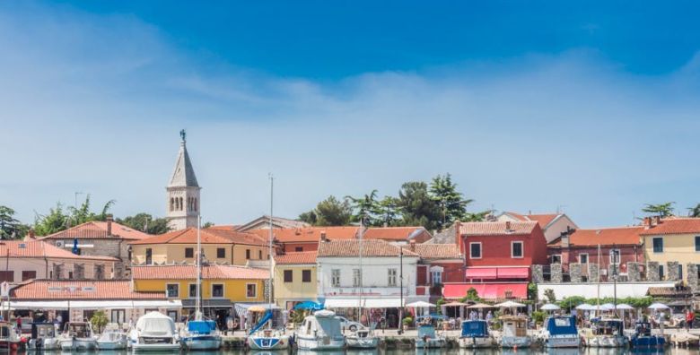 Putovanja - Akcija, popust i sniženje. (ponuda: 268963)