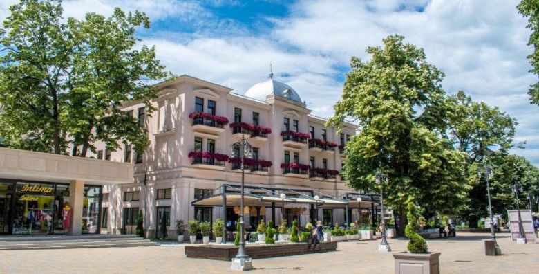 Putovanja - Akcija, popust i sniženje. (ponuda: 268968)