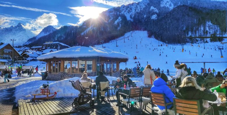 Putovanja - Akcija, popust i sniženje. (ponuda: 269044)