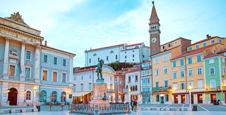 Susjedstvo - Akcija, popust i sniženje. (ponuda: 269433)