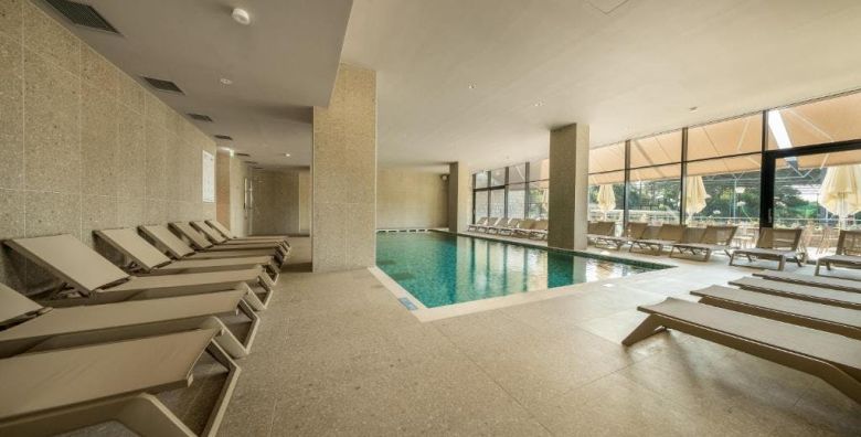 Family Hotel Adria  All inclusive odmor u Dalmaciji  Platite manje uzivajte vise Biograd na Moru Hrvatska  109 EUR  1x nocenje u dvokrevetnoj Comfort sobi s balkonom za 2 osobe All inclusive