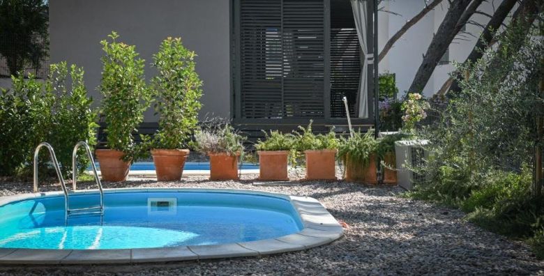 Park Villas by Morenia  Najam Deluxe kamping vile s privatnim bazenom Podaca Hrvatska  300 EUR  2x nocenje u kamping vili s privatnim grijanim bazenom za do 4 osobe Koristenje hotelskih grijanih vanjskih bazena