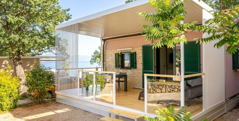 Glavotok Premium Green Camp  Last minute odmor na otoku Krk Krk Hrvatska  235 EUR  2x nocenje u Premium bungalovu 4 1 za do 5 osoba Posteljina i rucnici