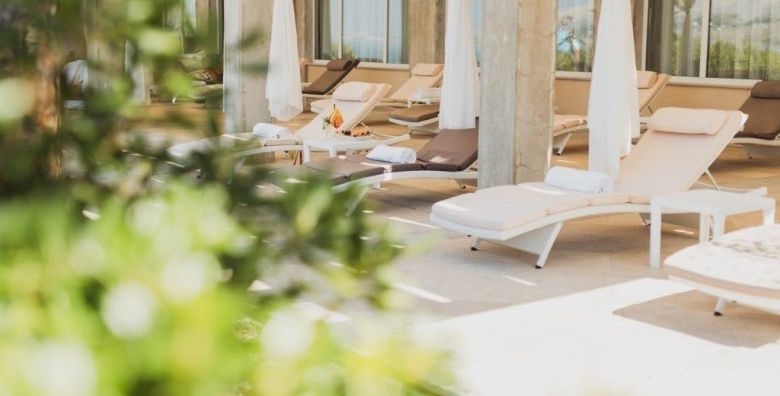 Family Hotel Pagus  All inclusive wellness rujan na Pagu  Posebna akcijska ponuda Pag Hrvatska  439 EUR  3x nocenje u dvokrevetnoj Superior sobi s balkonom pogled more  za 2 osobe 1 dijete do 12 godina i 1 dijete do 2 99 godina besplatno  All inclusive