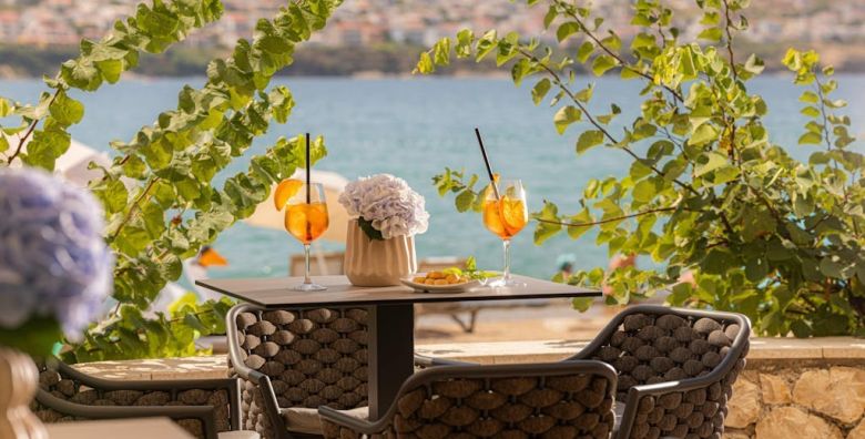Family Hotel Pagus  All inclusive wellness rujan na Pagu  Family soba  Posebna akcijska ponuda Pag Hrvatska  535 EUR  3x nocenje u Family room pogled more  za 2 osobe 2 djece do 12 godina i 1 dijete do 2 99 godina besplatno  All inclusive