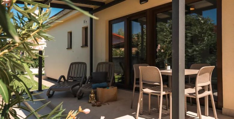 VSG Resort  Produzeno ljeto i wellness odmor na otoku Krku Klimno Hrvatska  419 EUR  5x nocenje u jednosobnom apartmanu 2 2 s privatnom terasom za 2 osobe Koristenje unutarnjeg grijanog bazena saune i vanjskog jacuzzija uz prethodnu rezervaciju 