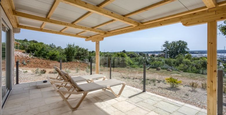 Holiday homes Kanajt  Wellness opustanje na Krku  Holiday Home Superior Punat Hrvatska  369 EUR  1x nocenje u Holiday Home Superior 4 2 za 4 osobe Bogati buffet dorucak