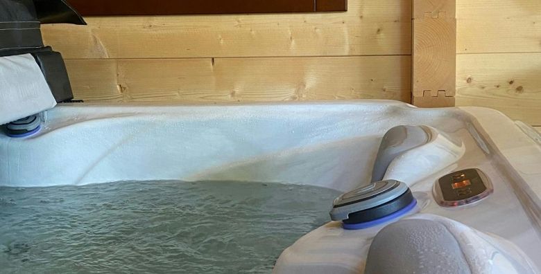 Camping Menina  Odmor u drvenoj kucici s jacuzzijem Recica ob Savinji Slovenija  175 €