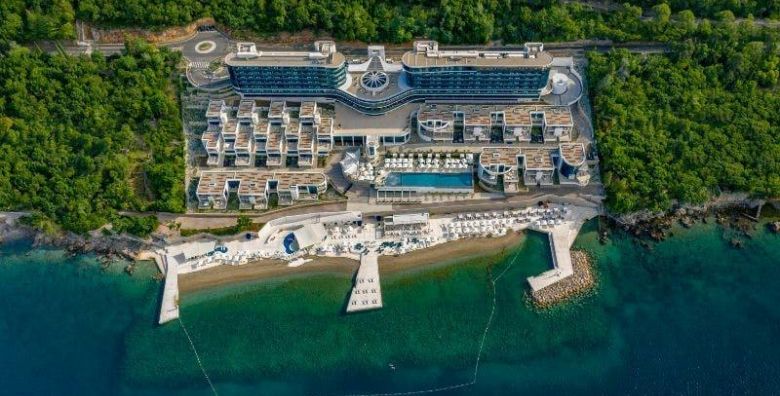 Putovanja - Akcija, popust i sniženje. (ponuda: 270893)