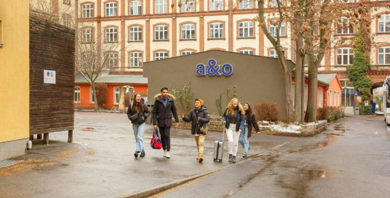 A O Berlin Friedrichshain  City break Berlin Njemacka  67 EUR  1x nocenje u dvokrevetnoj Standard sobi za 2 osobe Buffet dorucak