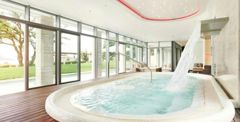 Sun Gardens Dubrovnik  Luksuzna romanticna jesen u Dubrovniku Orasac Hrvatska  310 EUR  2x nocenje u Deluxe sobi s pogledom na more za 2 osobe Dorucak