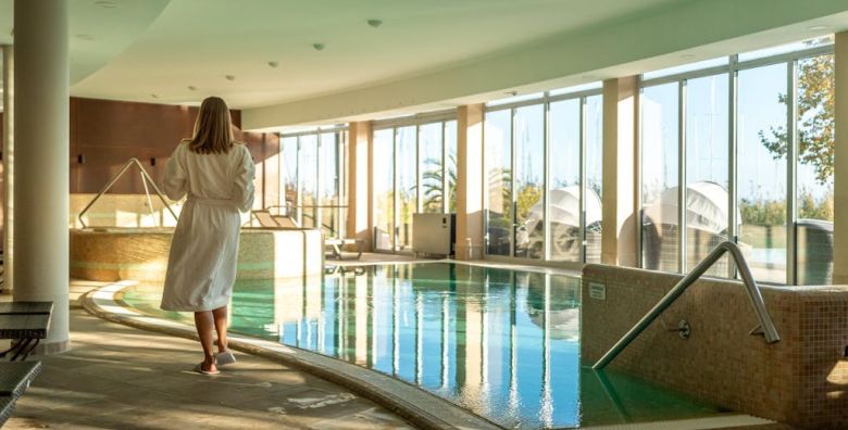 Hotel Golden Lake Resort Balatonfüred Balatonfüred Madjarska  257 EUR  2x nocenje u dvokrevetnoj Premium sobi s balkonom za 2 osobe Polupansion