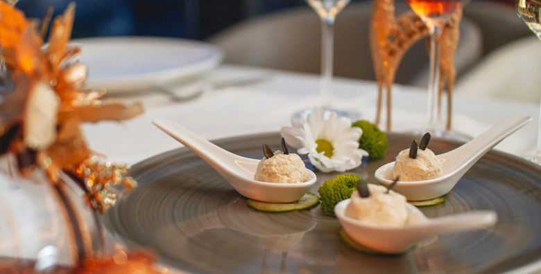 Hotel Malin  Carobni Advent i dani bakalara uz more Malinska Hrvatska  399 EUR  2x nocenje u Superior dvokrevetnoj sobi s balkonom za 2 osobe Dorucak
