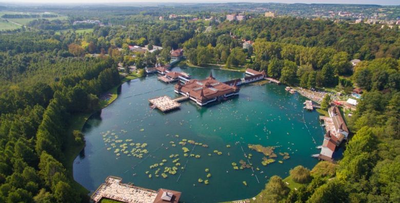 Putovanja - Akcija, popust i sniženje. (ponuda: 271401)