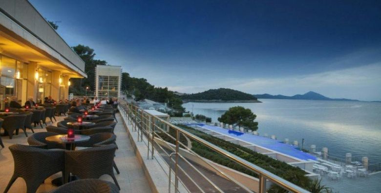 Vitality Hotel Punta  Odmor na Losinju za parove Veli Losinj Hrvatska  265 EUR  2x nocenje u Standard dvokrevetnoj sobi park strana s balkonom za 2 osobe Polupansion