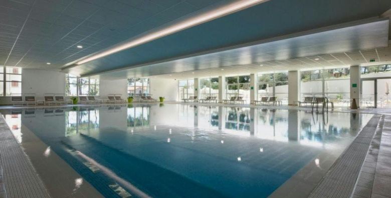 Vitality Hotel Punta  Obiteljski wellness odmor na Losinju Veli Losinj Hrvatska  300 EUR  2x nocenje u dvokrevetnoj Superior sobi strana park za 2 osobe 1 dijete do 11 99 godina besplatno  Polupansion