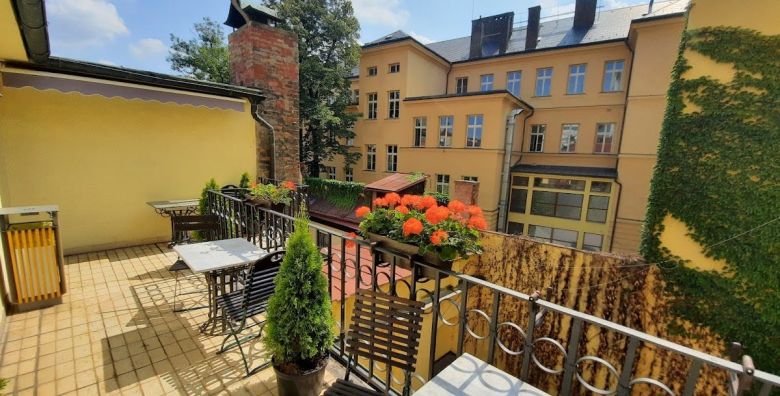 Antik Hotel  Otkrijte ljepote Praga na gradskom odmoru tijekom tjedna Prag Ceska  342 EUR  3x nocenje u standardnoj dvokrevetnoj sobi soba se nalazi u zgradi B za 2 osobe Dorucak