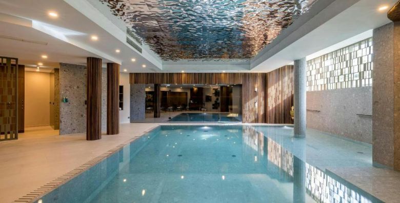 Hotel Olivier  Wellness odmor u boutique hotelu u Splitu Split Hrvatska  117 EUR  1x nocenje u Superior dvokrevetnoj sobi s djelomicnim pogledom na more za 2 osobe 1 dijete do 6 99 godina besplatno  Dorucak