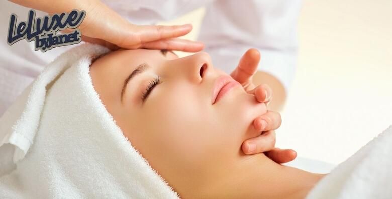 Glass Skin Glow  VIP paket za potpunu obnovu koze lica uz kemijski piling microneedeling skin booster i led masku u novootvorenom salonu Leluxe by Janet