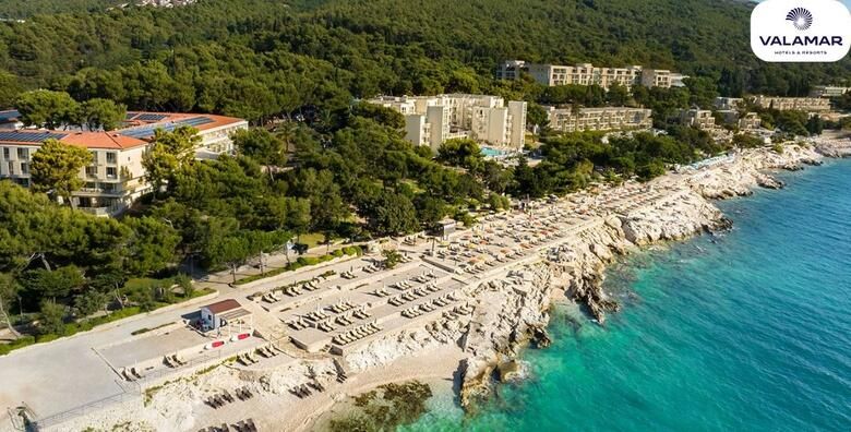 Uzivanje uz more i wellness u Rapcu  2 nocenja s polupansionom za 2 osobe ili obitelj od 2 odraslih i do 2 djece u Valamar Sanfior Hotel  Casa 4 